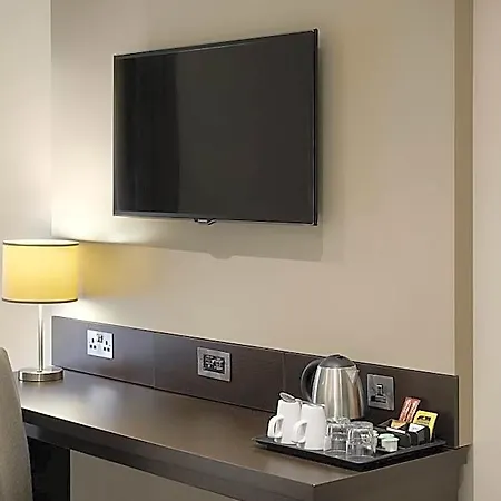 Premier Gloucester St South Hotell 3*