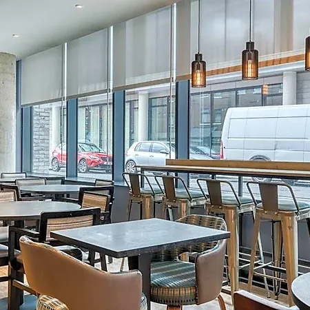 Hotell Premier Gloucester St South 3*